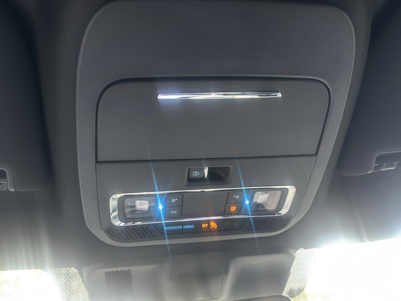 Ford F-150 4WD SuperCrew 145" Lariat 2023