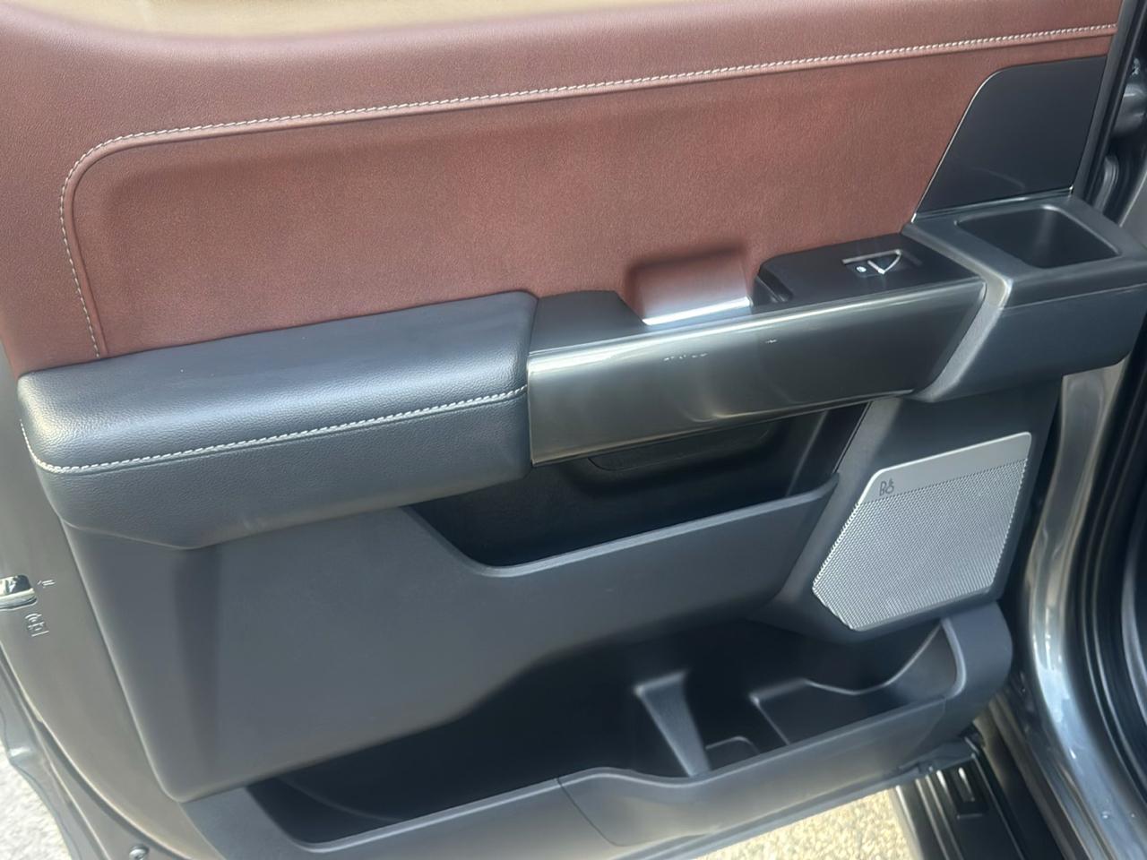 Ford F-150 4WD SuperCrew 145" Lariat 2023