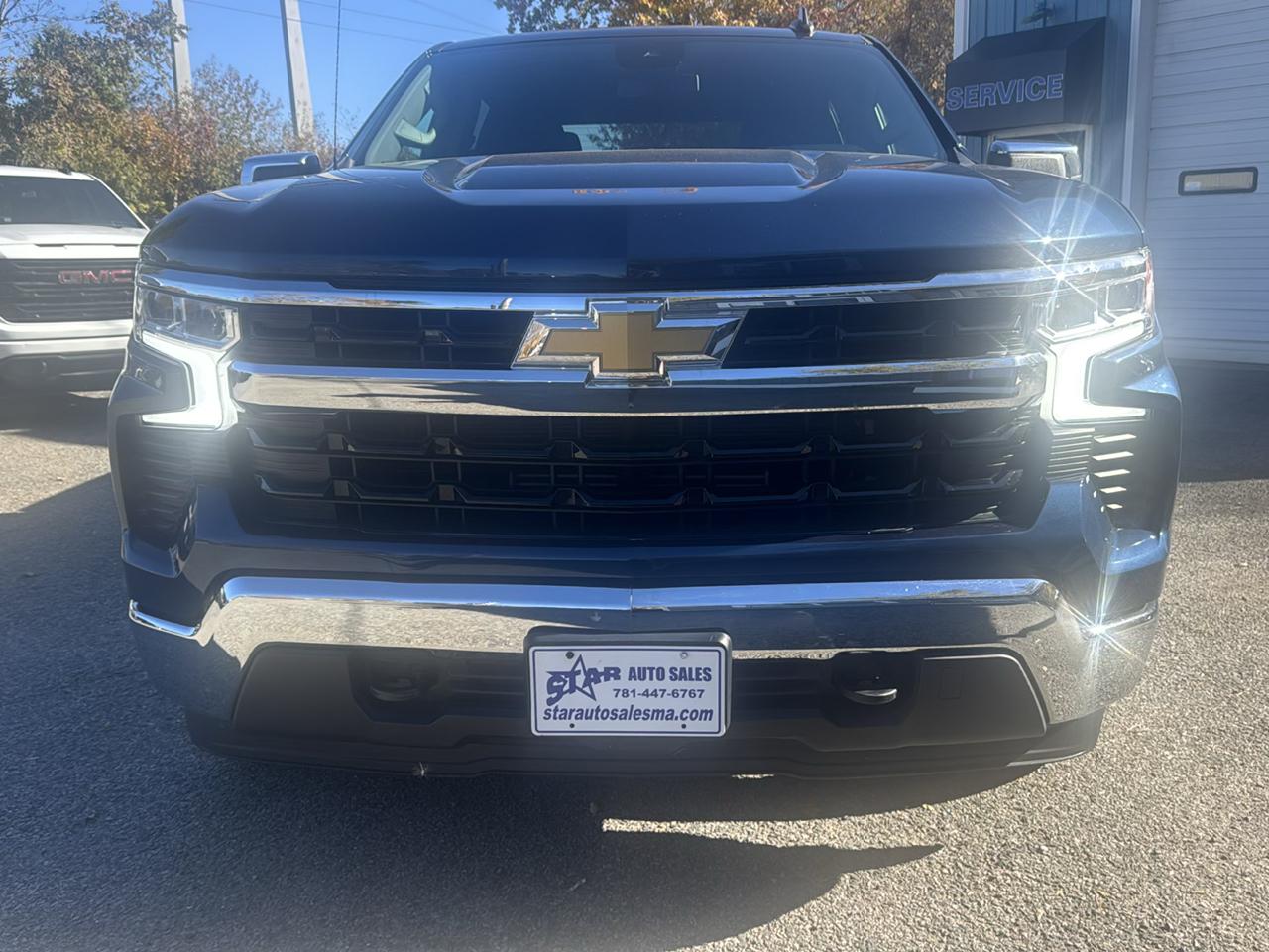 Chevrolet Silverado 1500 4WD Crew Cab 147" LT 2022