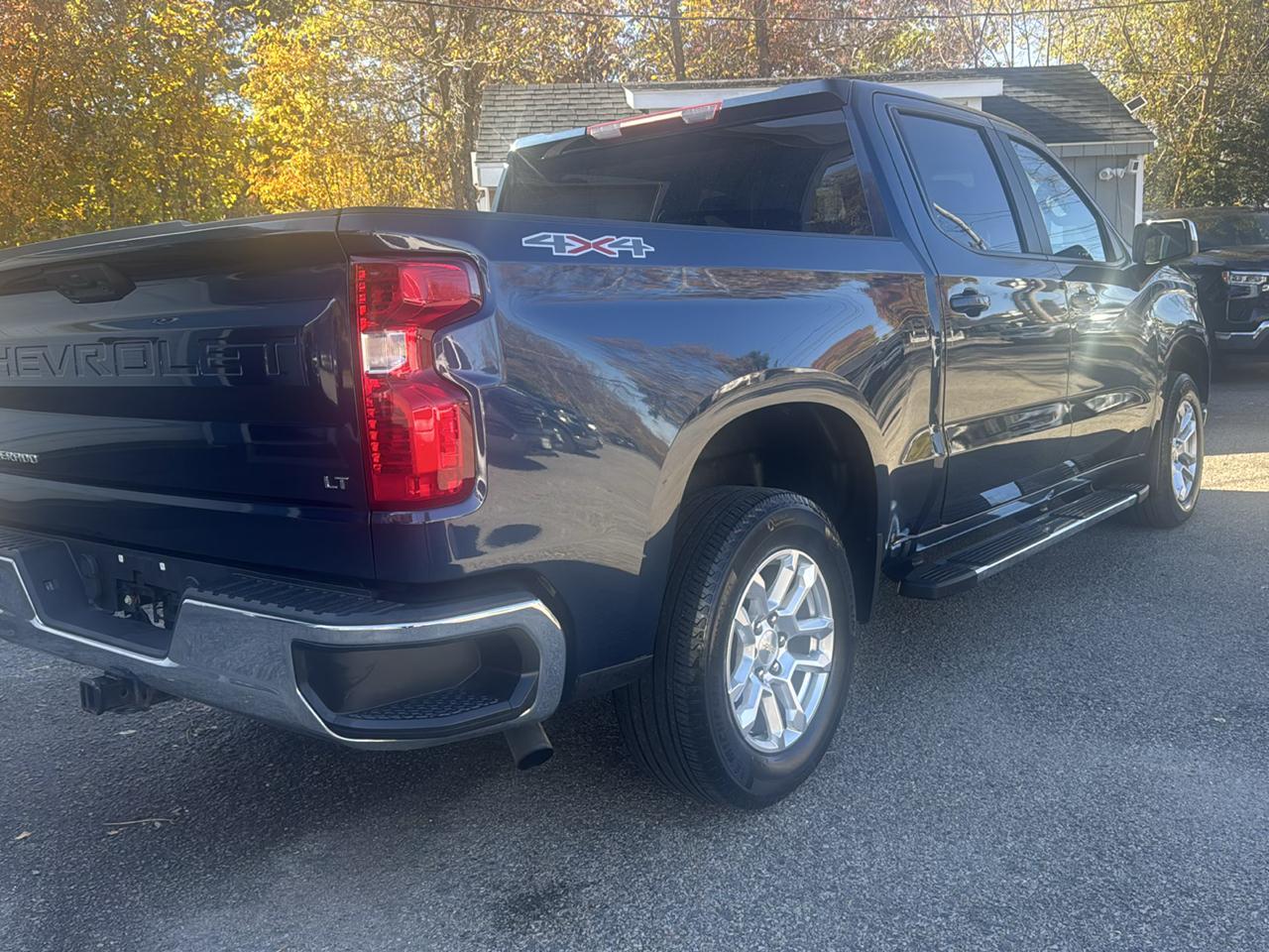 Chevrolet Silverado 1500 4WD Crew Cab 147" LT 2022