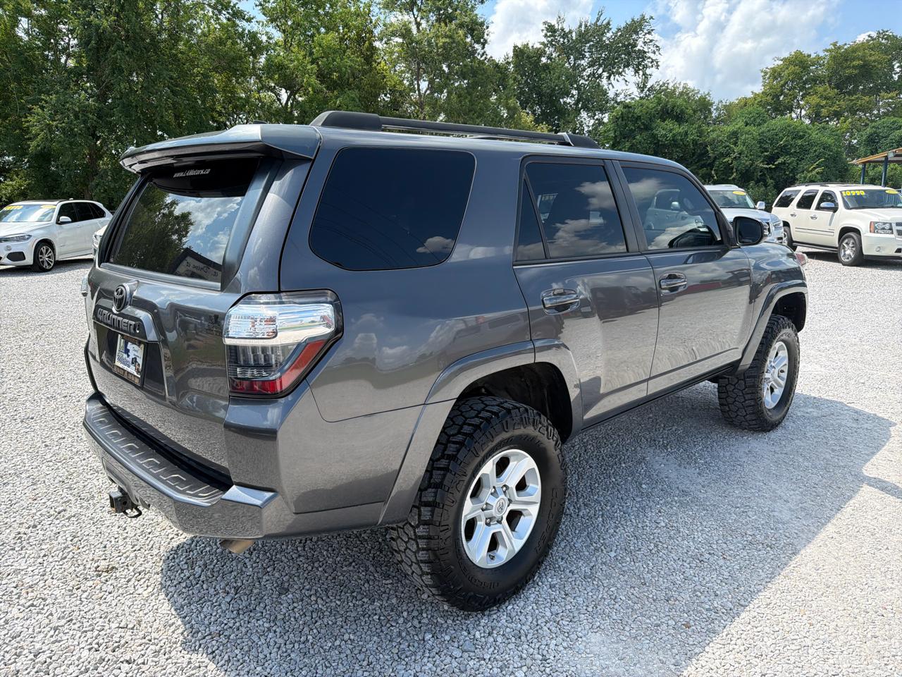 Toyota 4Runner SR5 2WD 2016