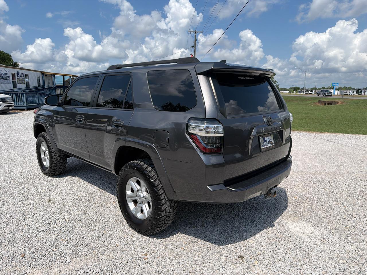 Toyota 4Runner SR5 2WD 2016