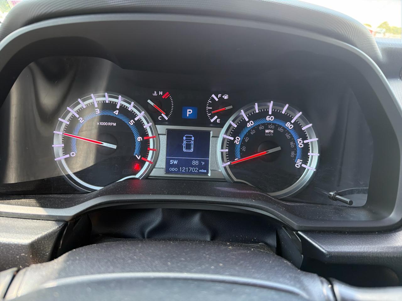 Toyota 4Runner SR5 2WD 2016