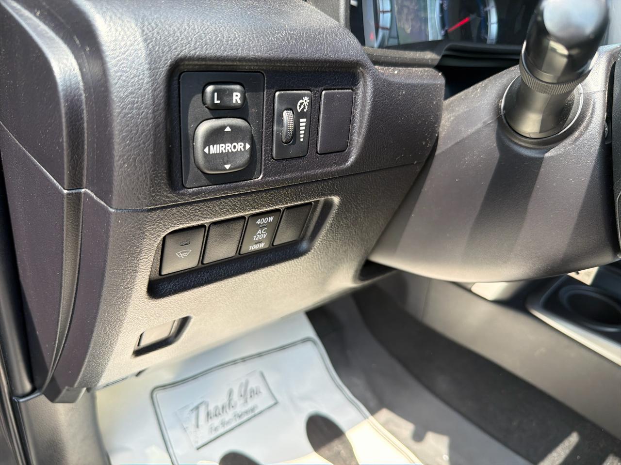 Toyota 4Runner SR5 2WD 2016