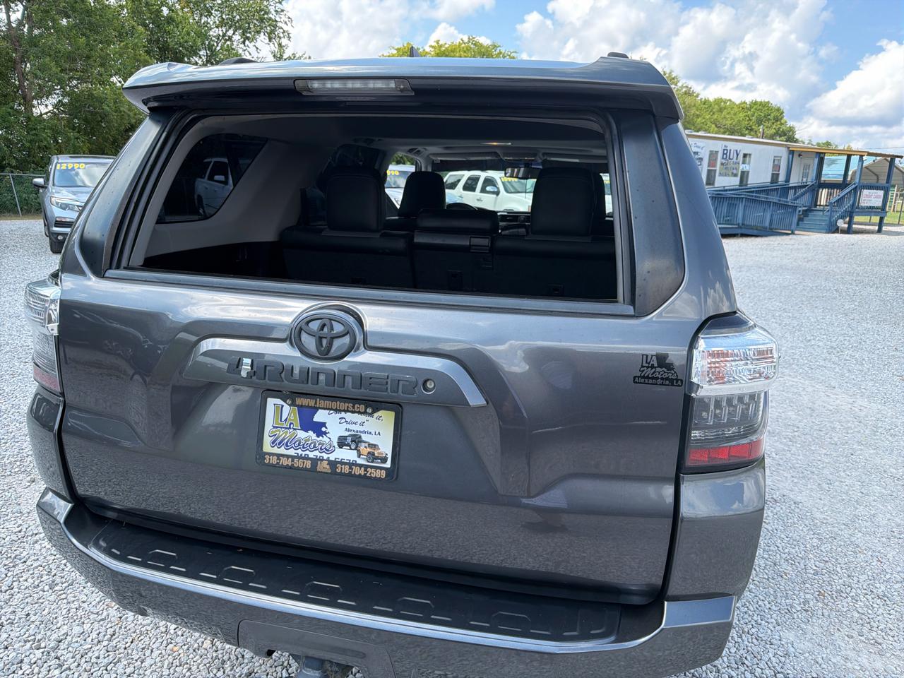 Toyota 4Runner SR5 2WD 2016