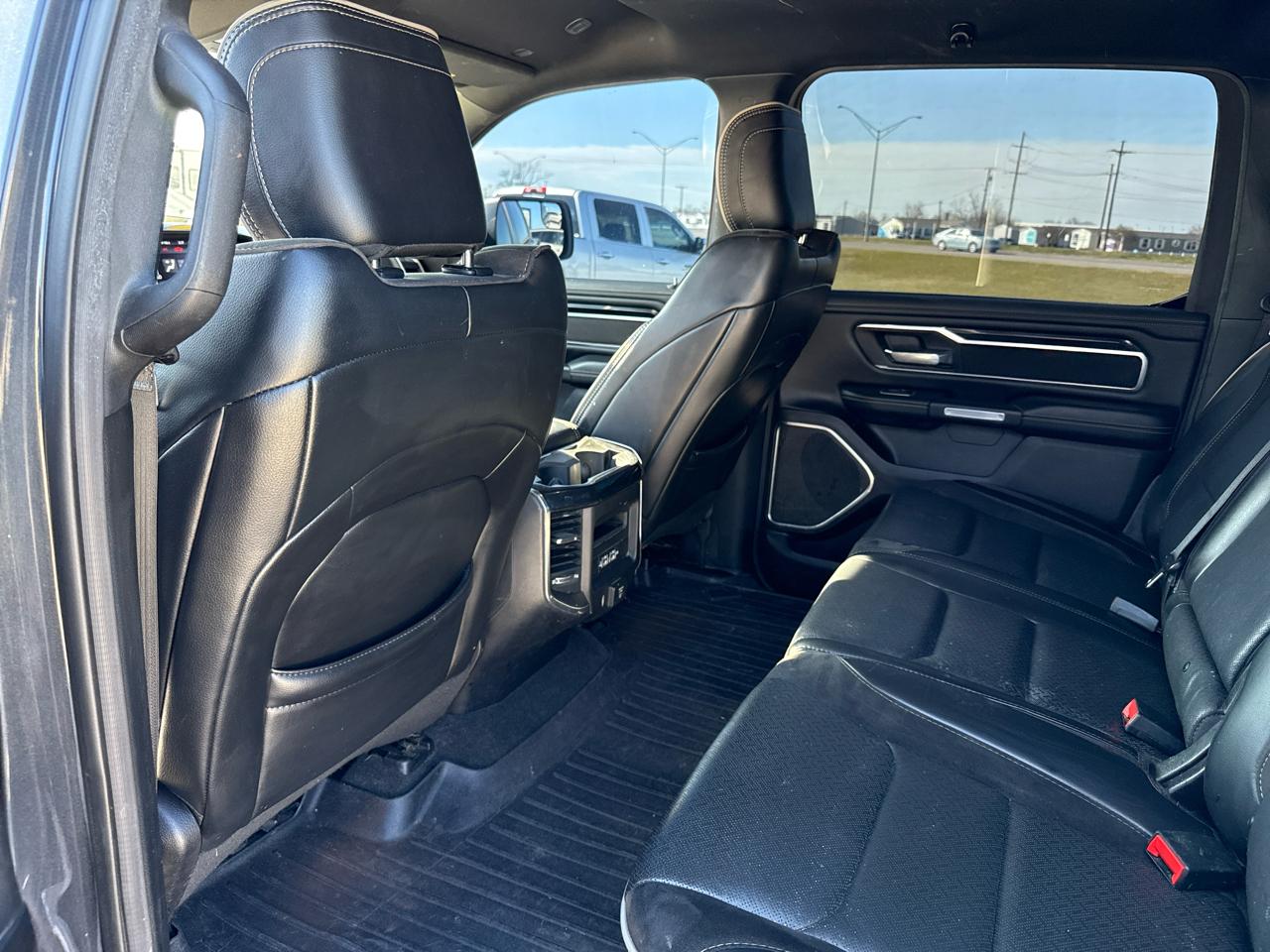 RAM 1500 Laramie Crew Cab SWB 2WD 2019