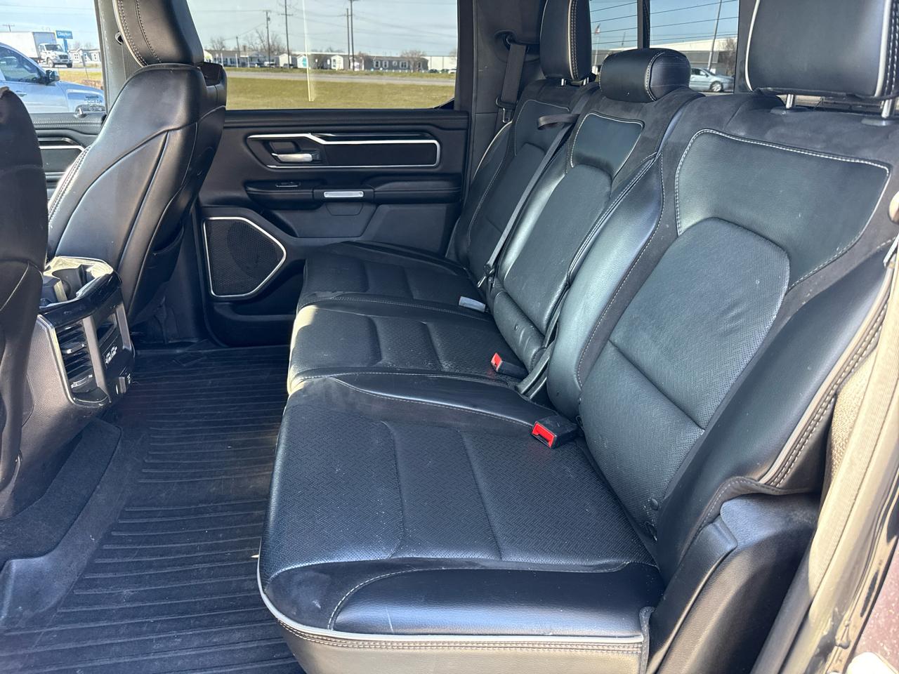 RAM 1500 Laramie Crew Cab SWB 2WD 2019