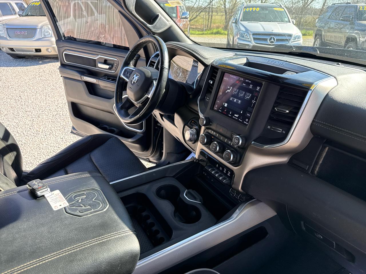 RAM 1500 Laramie Crew Cab SWB 2WD 2019