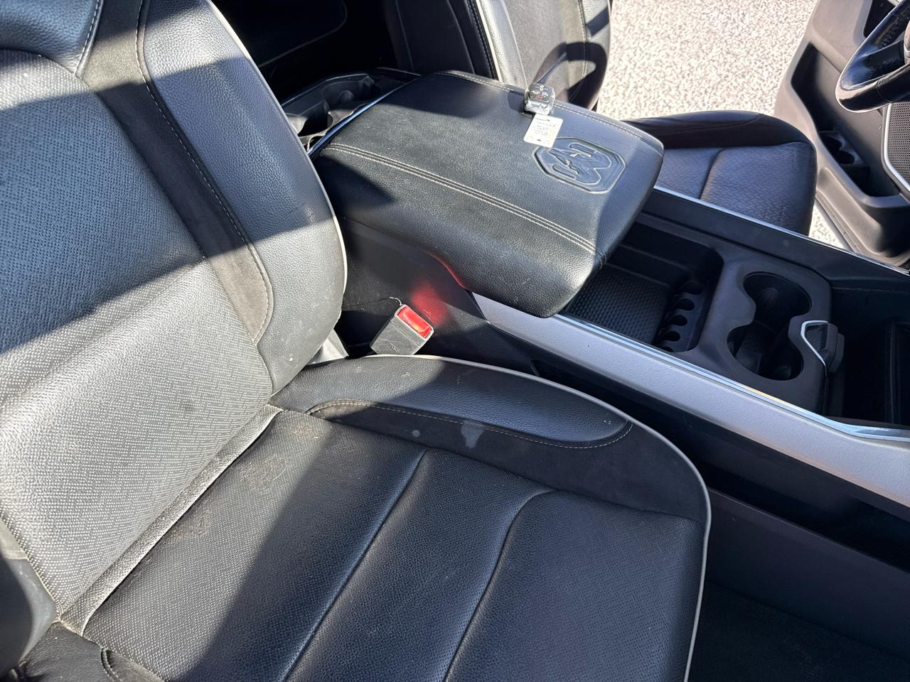 RAM 1500 Laramie Crew Cab SWB 2WD 2019