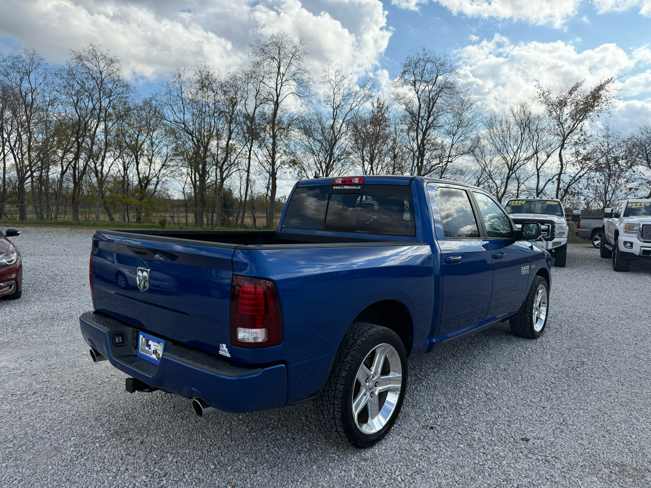 RAM 1500 2WD Crew Cab 140.5" Sport 2017