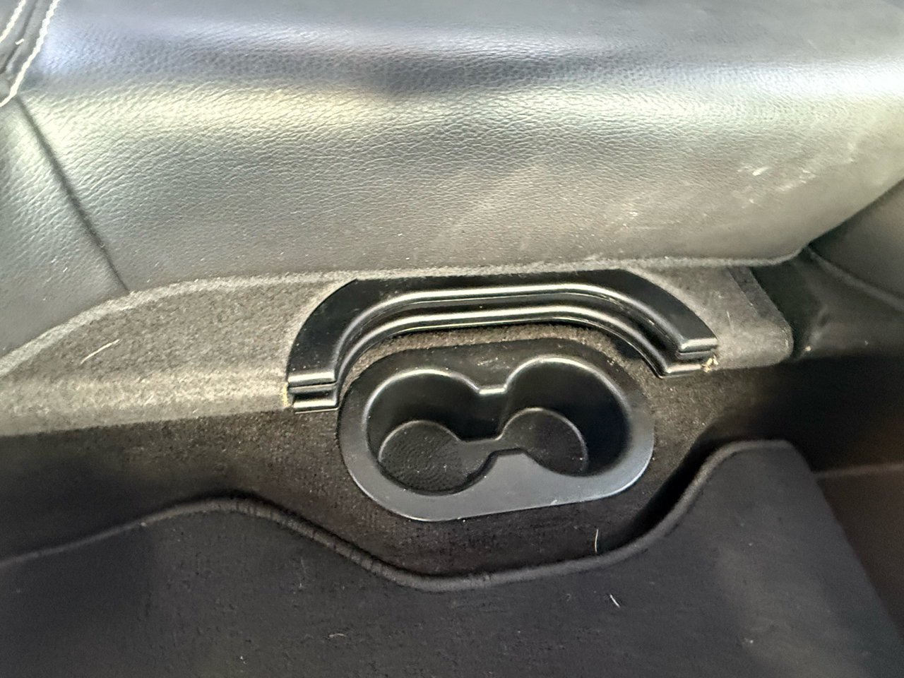 RAM 1500 2WD Crew Cab 140.5" Sport 2017