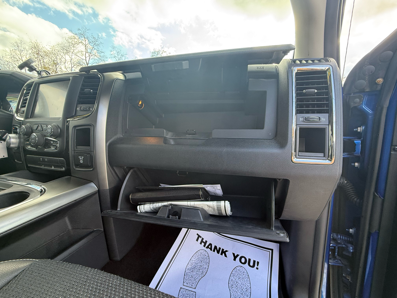 RAM 1500 2WD Crew Cab 140.5" Sport 2017