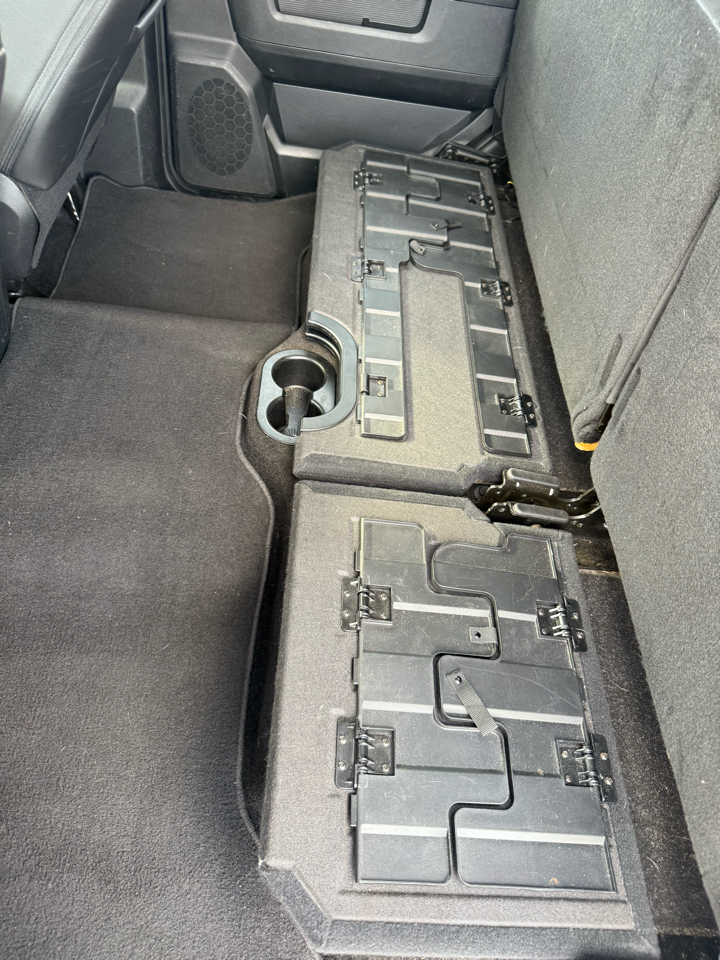 RAM 1500 2WD Crew Cab 140.5" Sport 2017