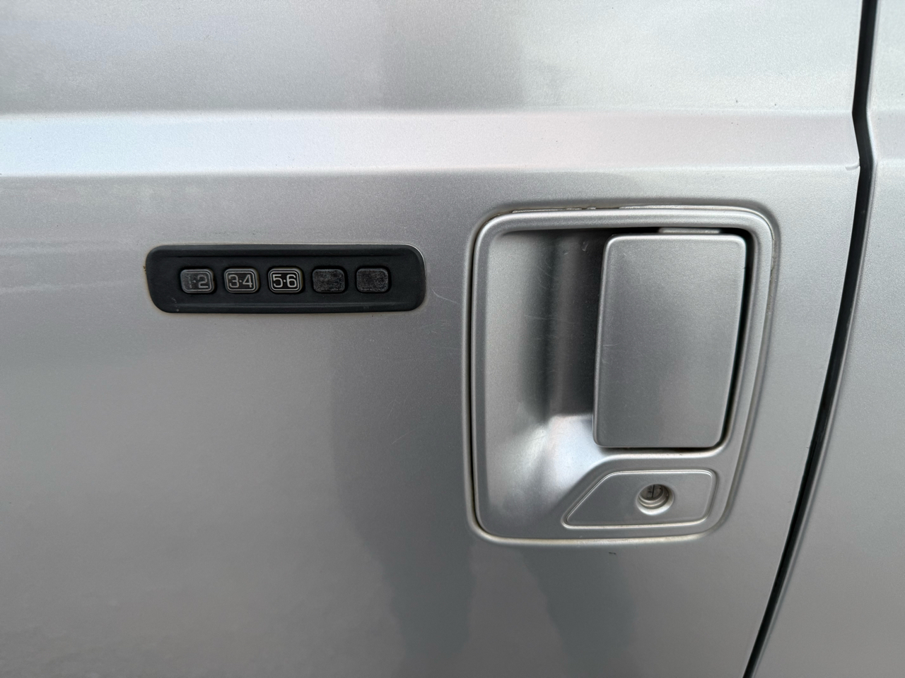 Ford F-250 SD Lariat Crew Cab Long Bed 4WD 2012