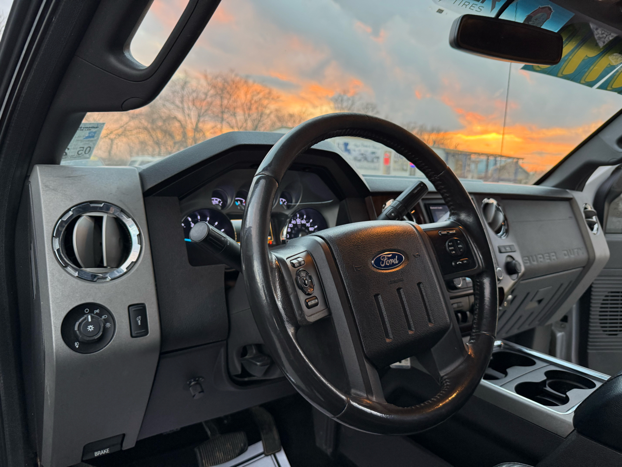 Ford F-250 SD Lariat Crew Cab Long Bed 4WD 2012