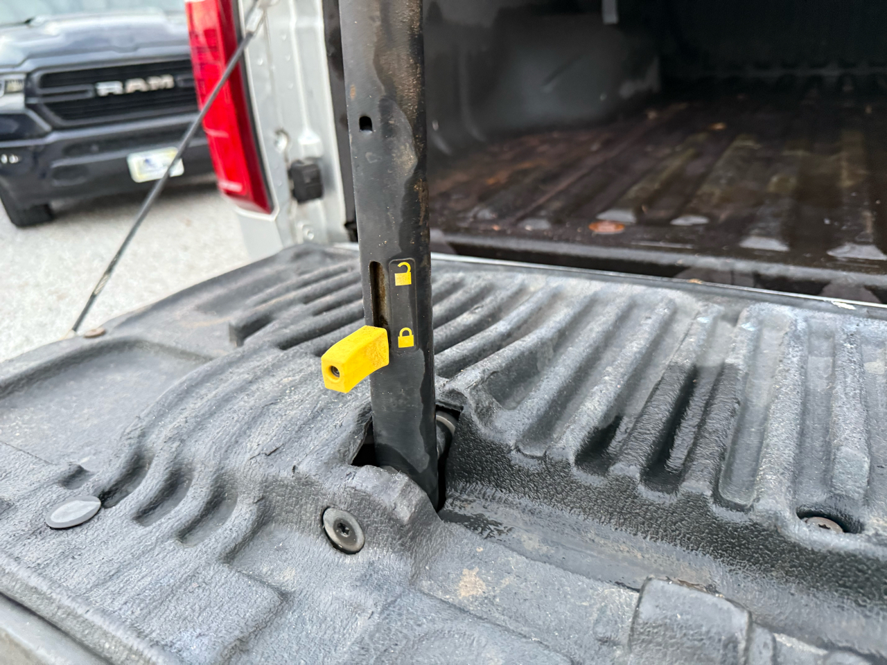 Ford F-250 SD Lariat Crew Cab Long Bed 4WD 2012