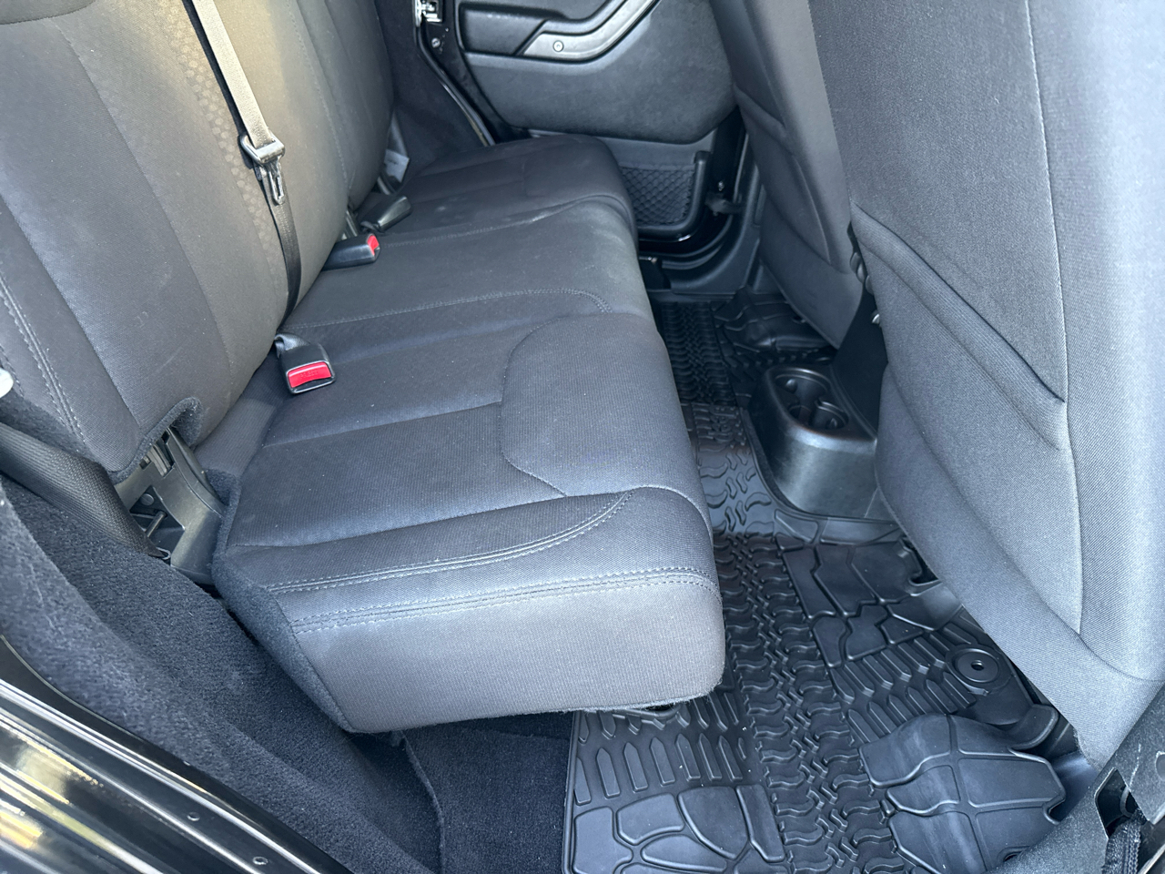 Jeep Wrangler Unlimited Sport 4WD 2017