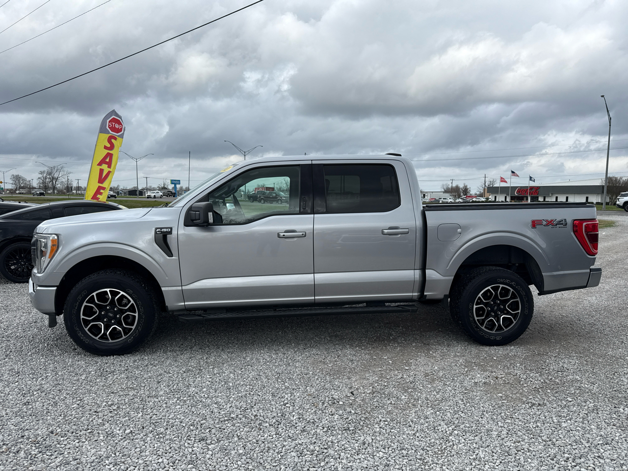 Ford F-150 SuperCrew 139" XLT 4WD 2021