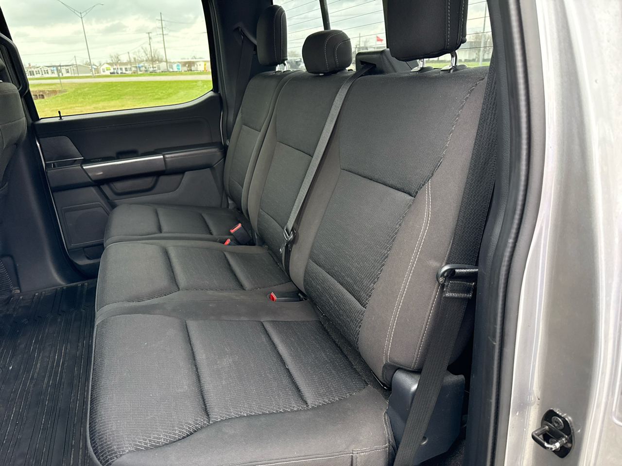 Ford F-150 SuperCrew 139" XLT 4WD 2021