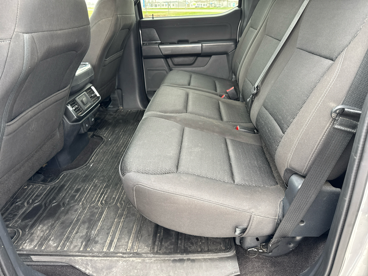 Ford F-150 SuperCrew 139" XLT 4WD 2021