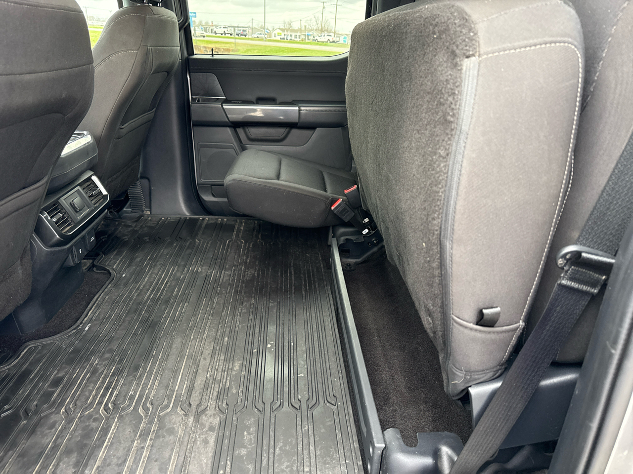 Ford F-150 SuperCrew 139" XLT 4WD 2021