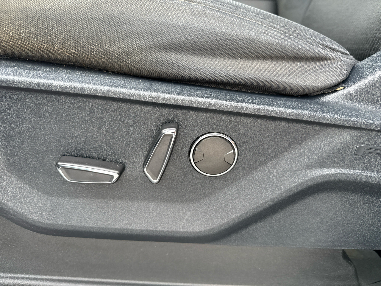 Ford F-150 SuperCrew 139" XLT 4WD 2021