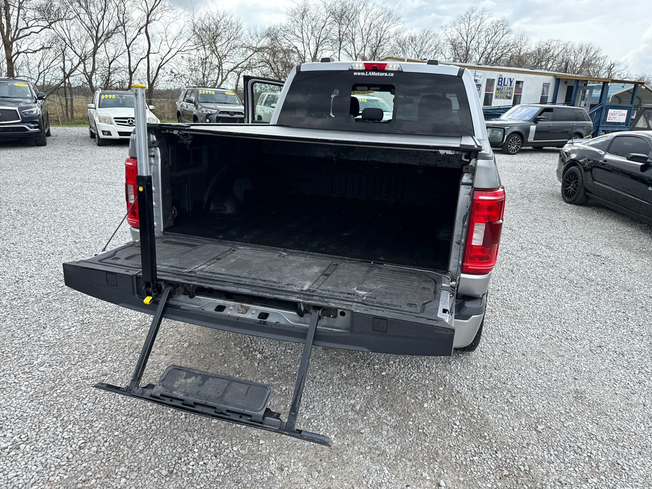 Ford F-150 SuperCrew 139" XLT 4WD 2021