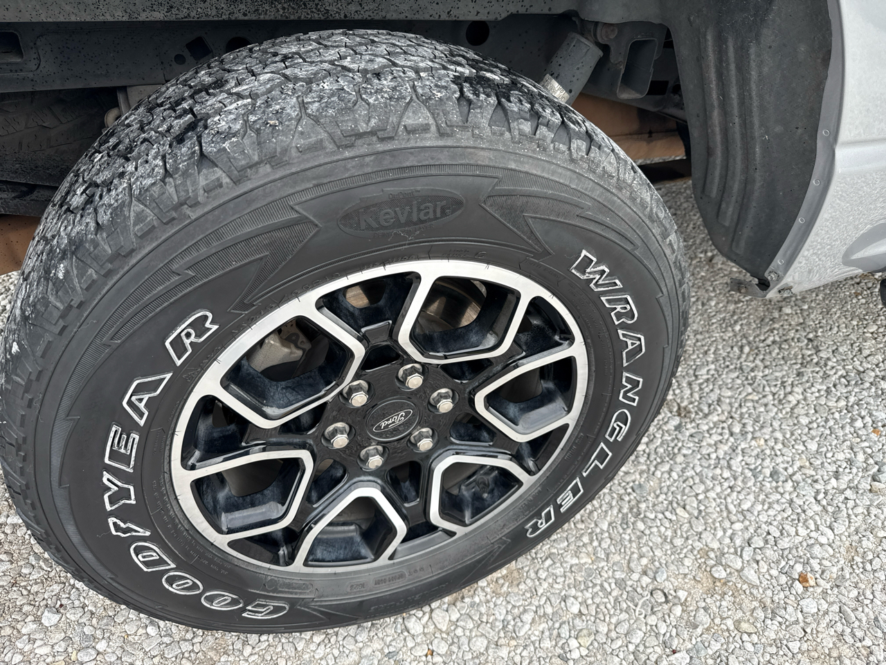 Ford F-150 SuperCrew 139" XLT 4WD 2021