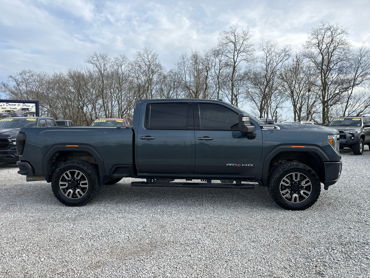 GMC Sierra 2500HD AT4 Crew Cab Long Box 4WD 2020