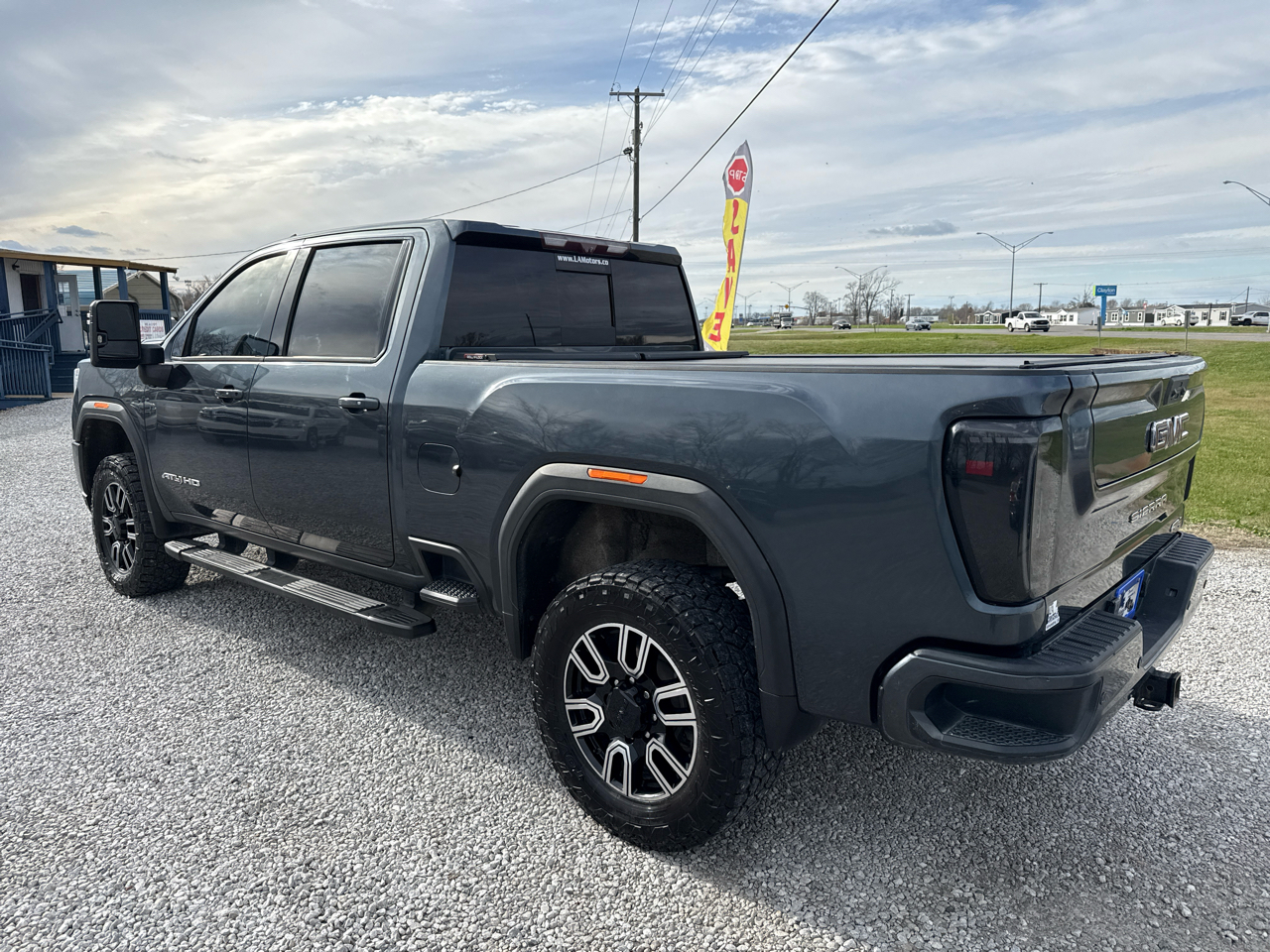 GMC Sierra 2500HD AT4 Crew Cab Long Box 4WD 2020