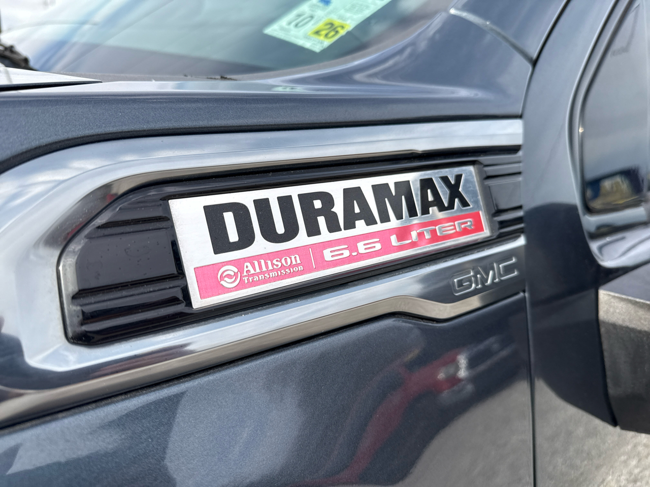 GMC Sierra 2500HD AT4 Crew Cab Long Box 4WD 2020