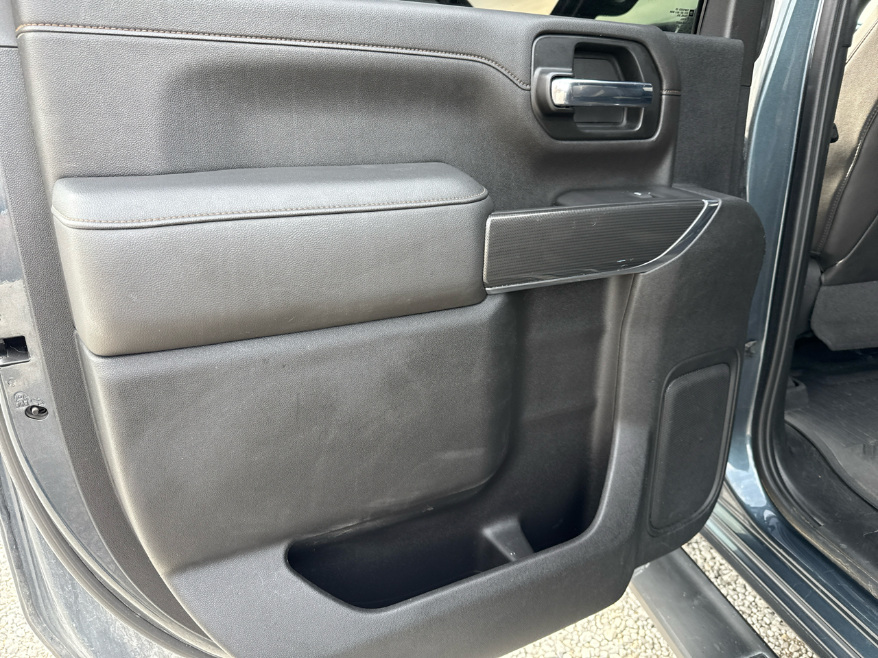 GMC Sierra 2500HD AT4 Crew Cab Long Box 4WD 2020