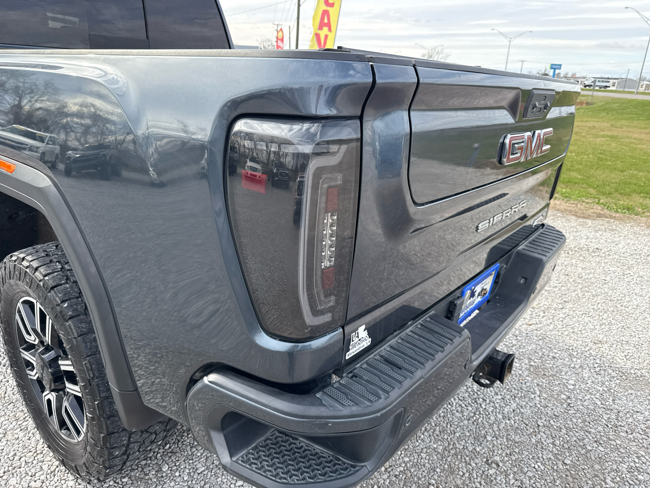 GMC Sierra 2500HD AT4 Crew Cab Long Box 4WD 2020