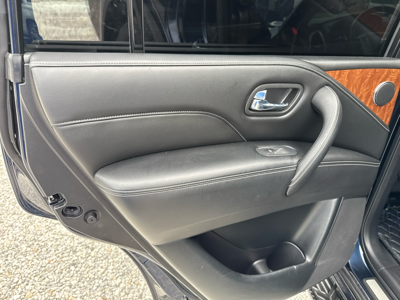 Infiniti QX80 LUXE 2019