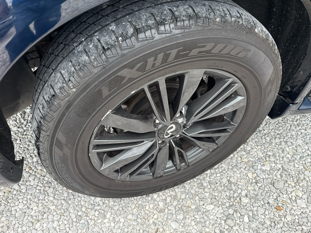 Infiniti QX80 LUXE 2019