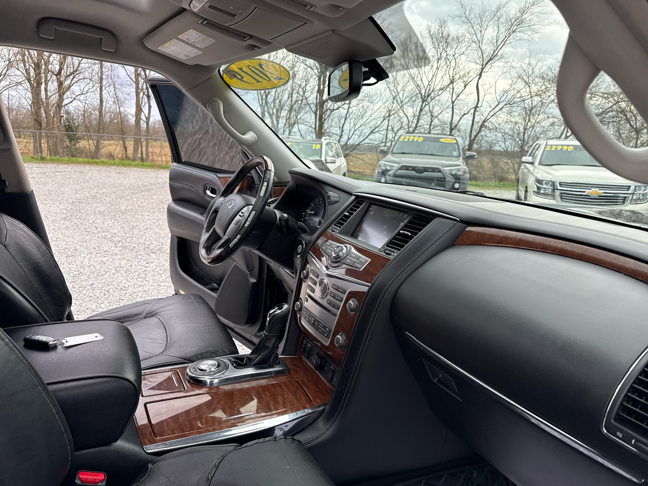 Infiniti QX80 LUXE 2019