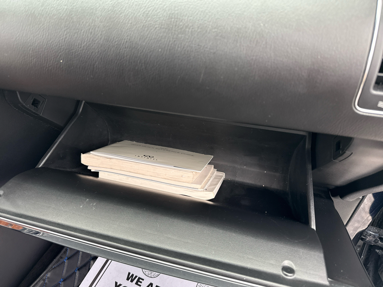 Infiniti QX80 LUXE 2019