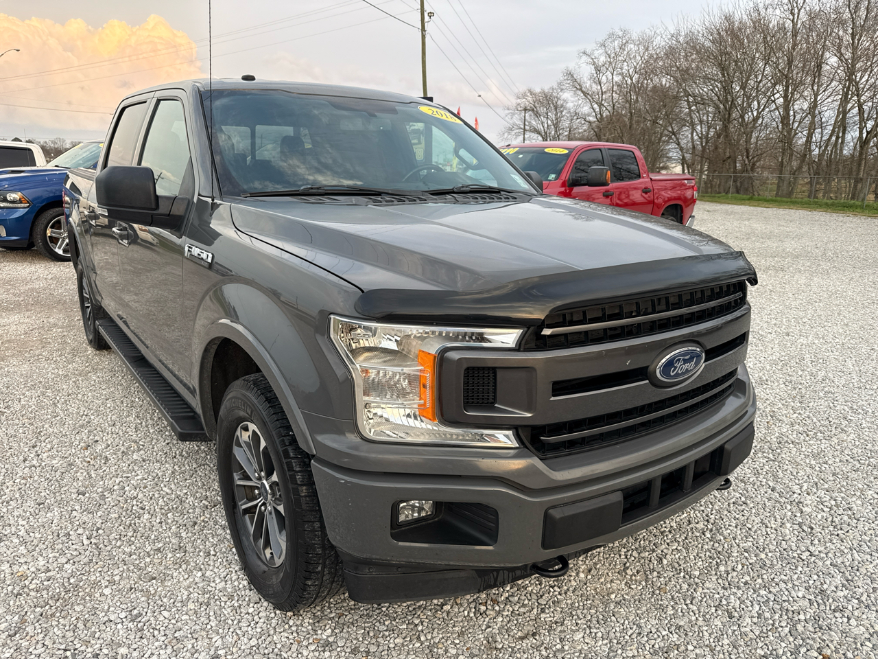 Ford F-150 4WD SuperCrew 145" XLT 2018