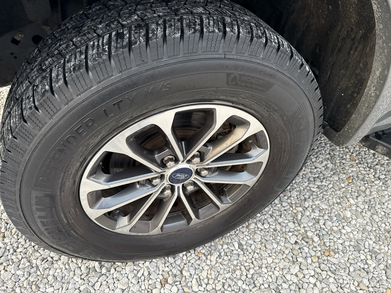 Ford F-150 4WD SuperCrew 145" XLT 2018