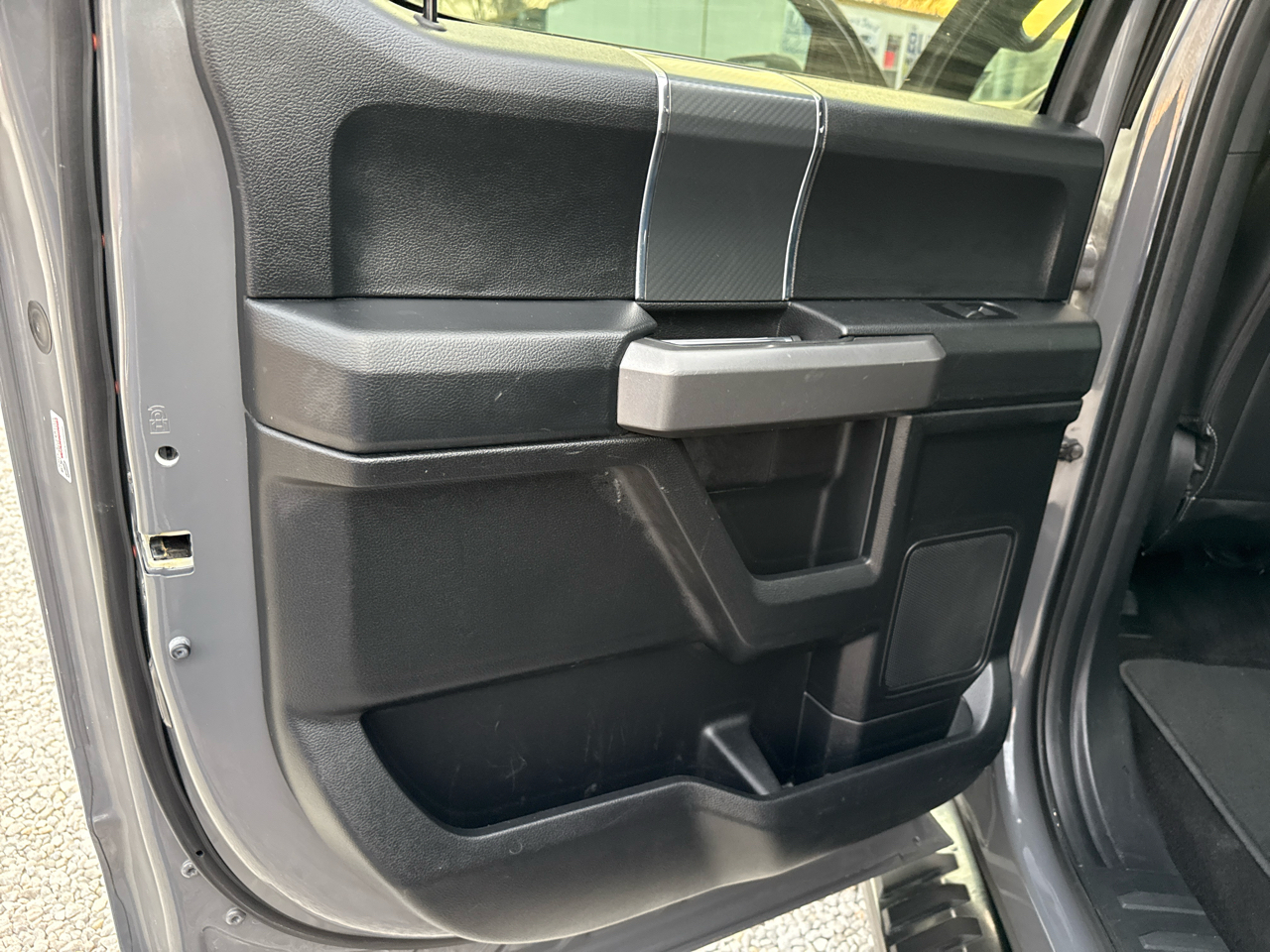 Ford F-150 4WD SuperCrew 145" XLT 2018