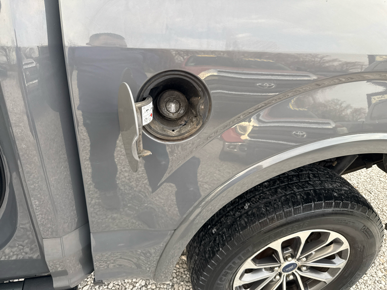 Ford F-150 4WD SuperCrew 145" XLT 2018