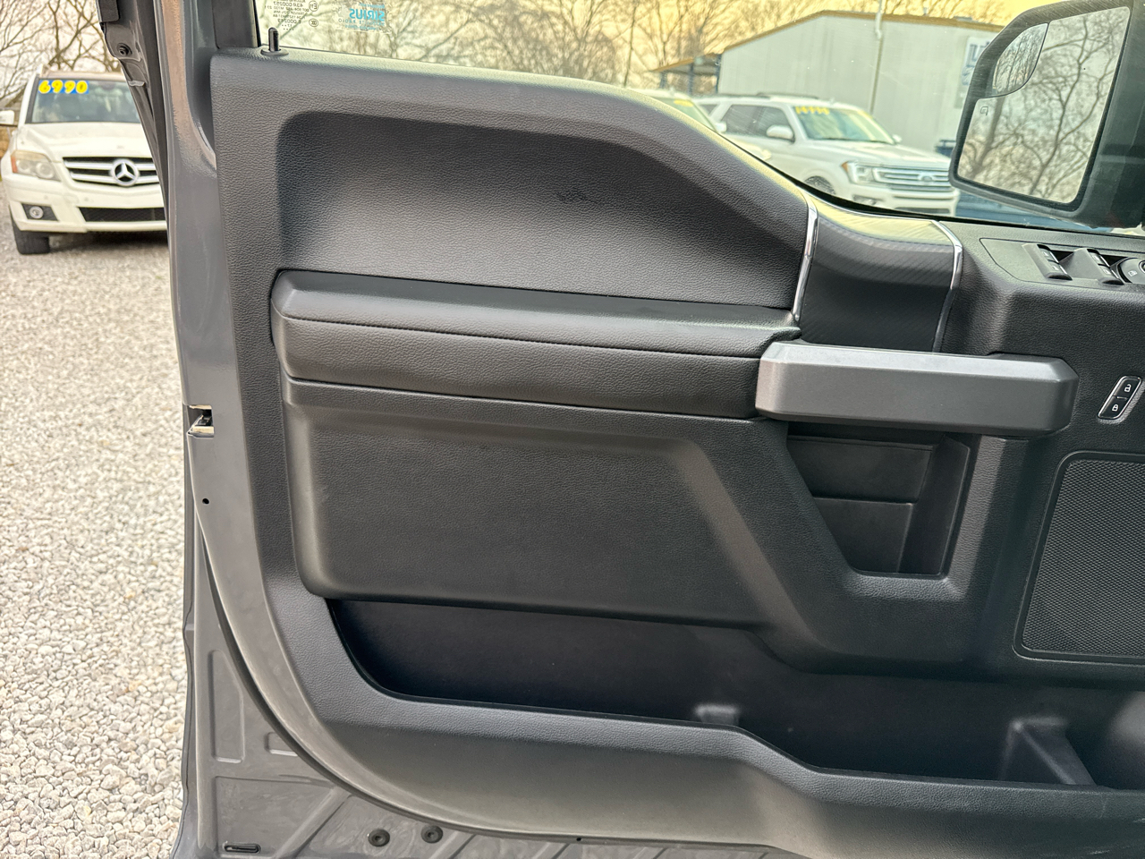 Ford F-150 4WD SuperCrew 145" XLT 2018