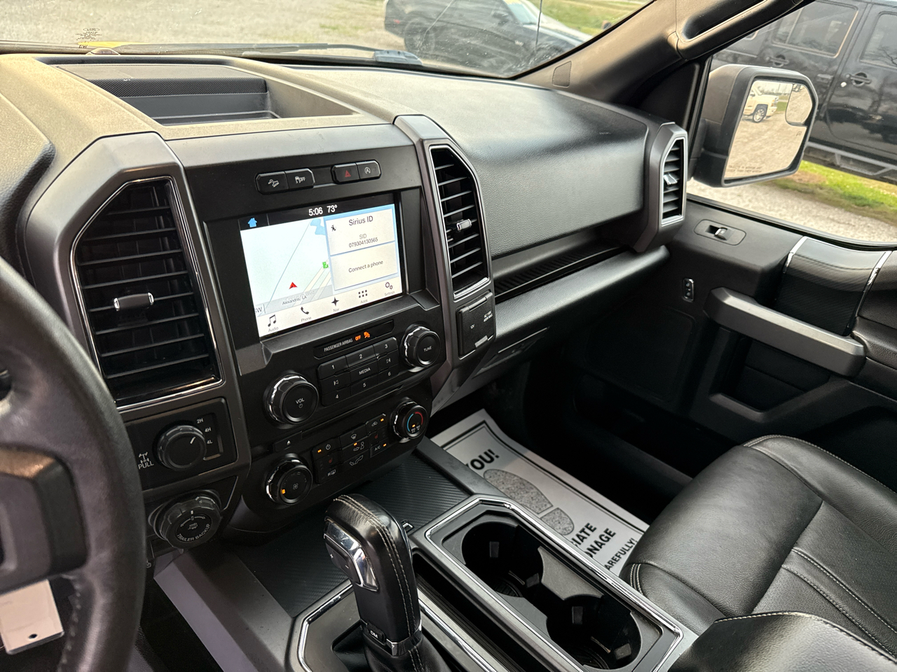 Ford F-150 4WD SuperCrew 145" XLT 2018