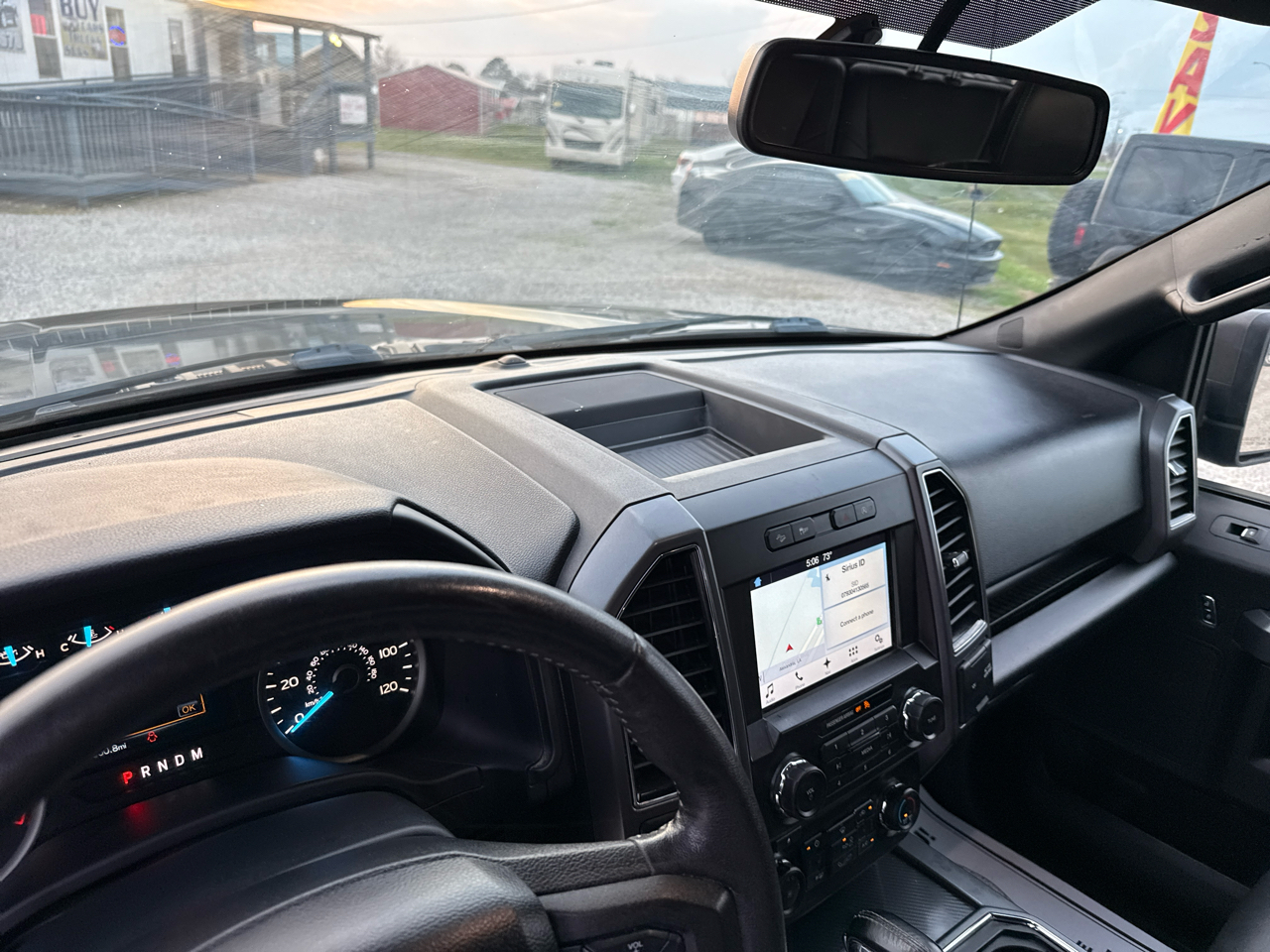 Ford F-150 4WD SuperCrew 145" XLT 2018