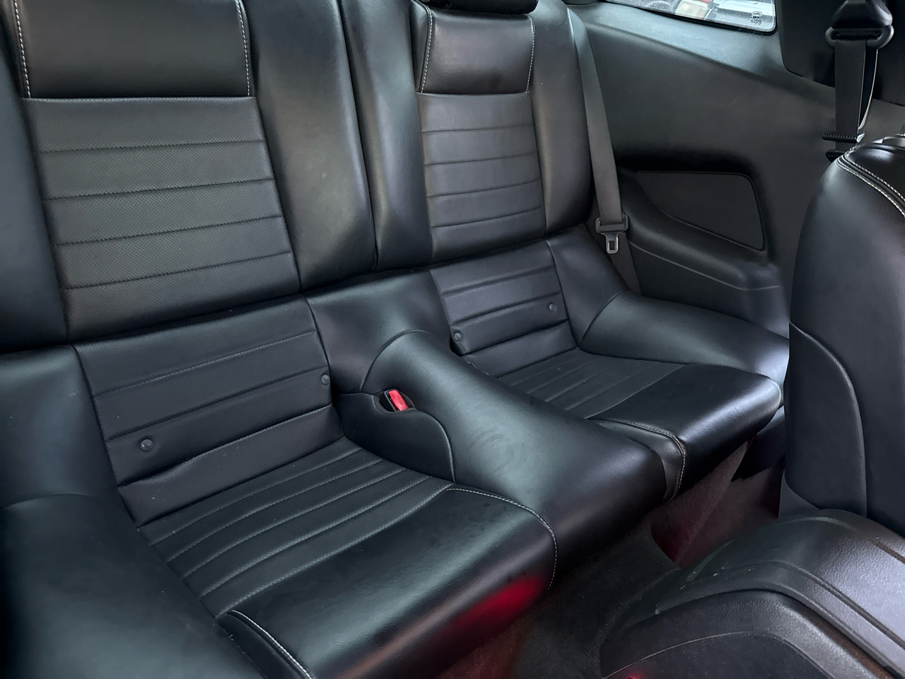 Ford Mustang GT Coupe 2013