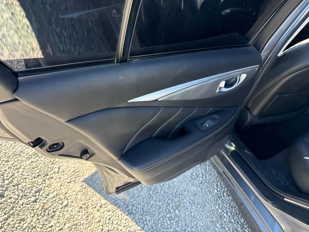 Infiniti Q50 Premium 2015