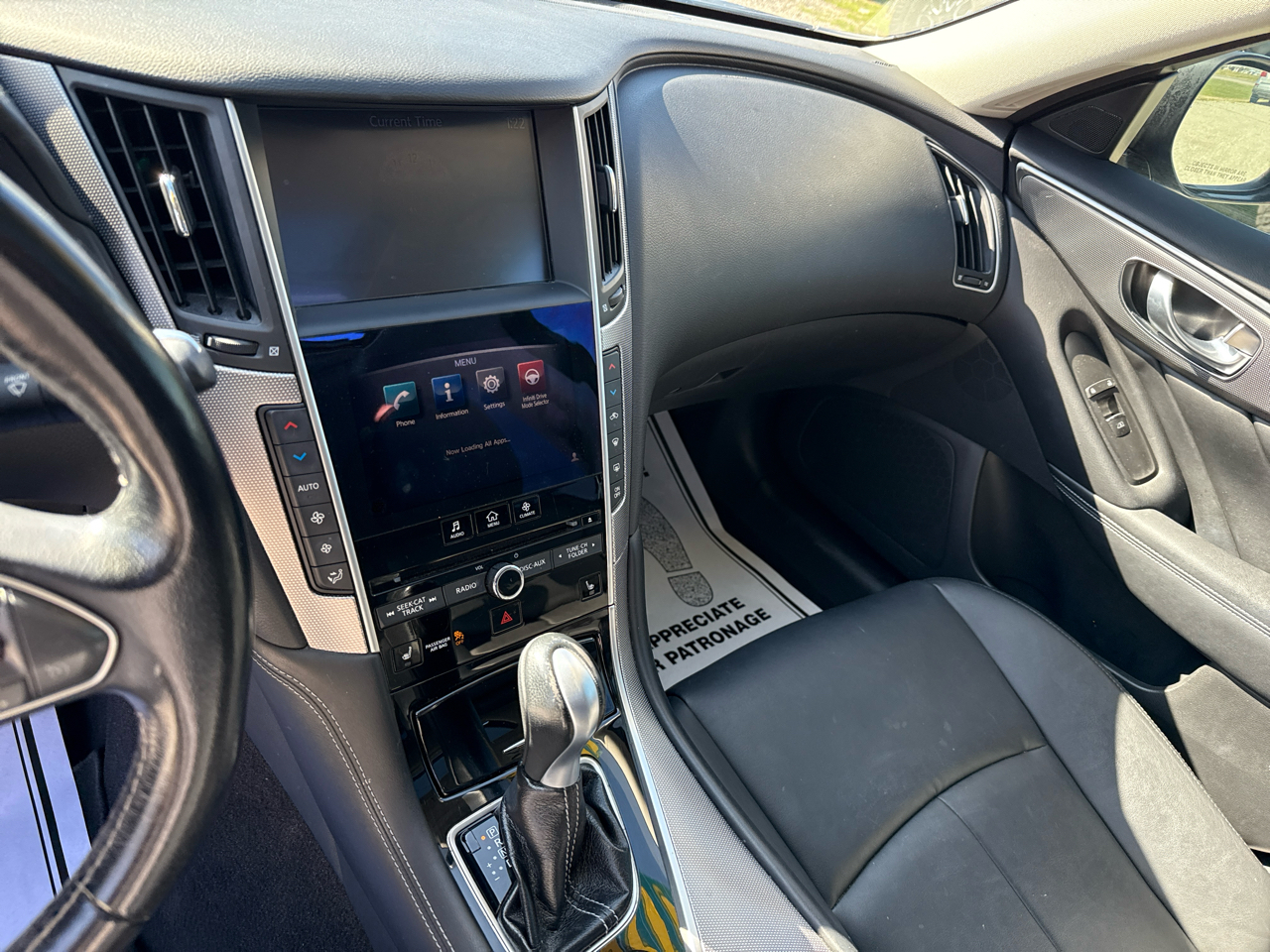 Infiniti Q50 Premium 2015