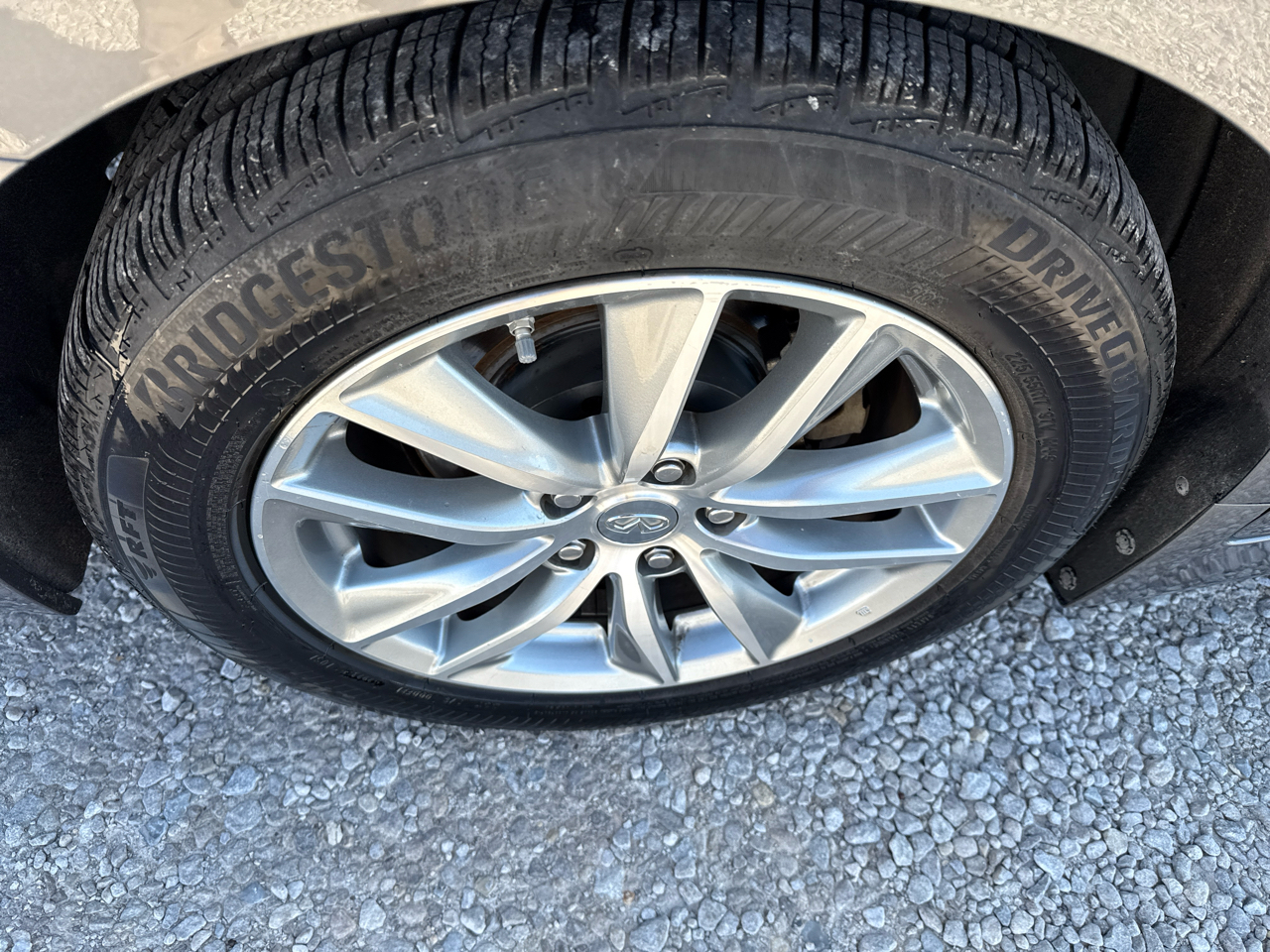 Infiniti Q50 Premium 2015