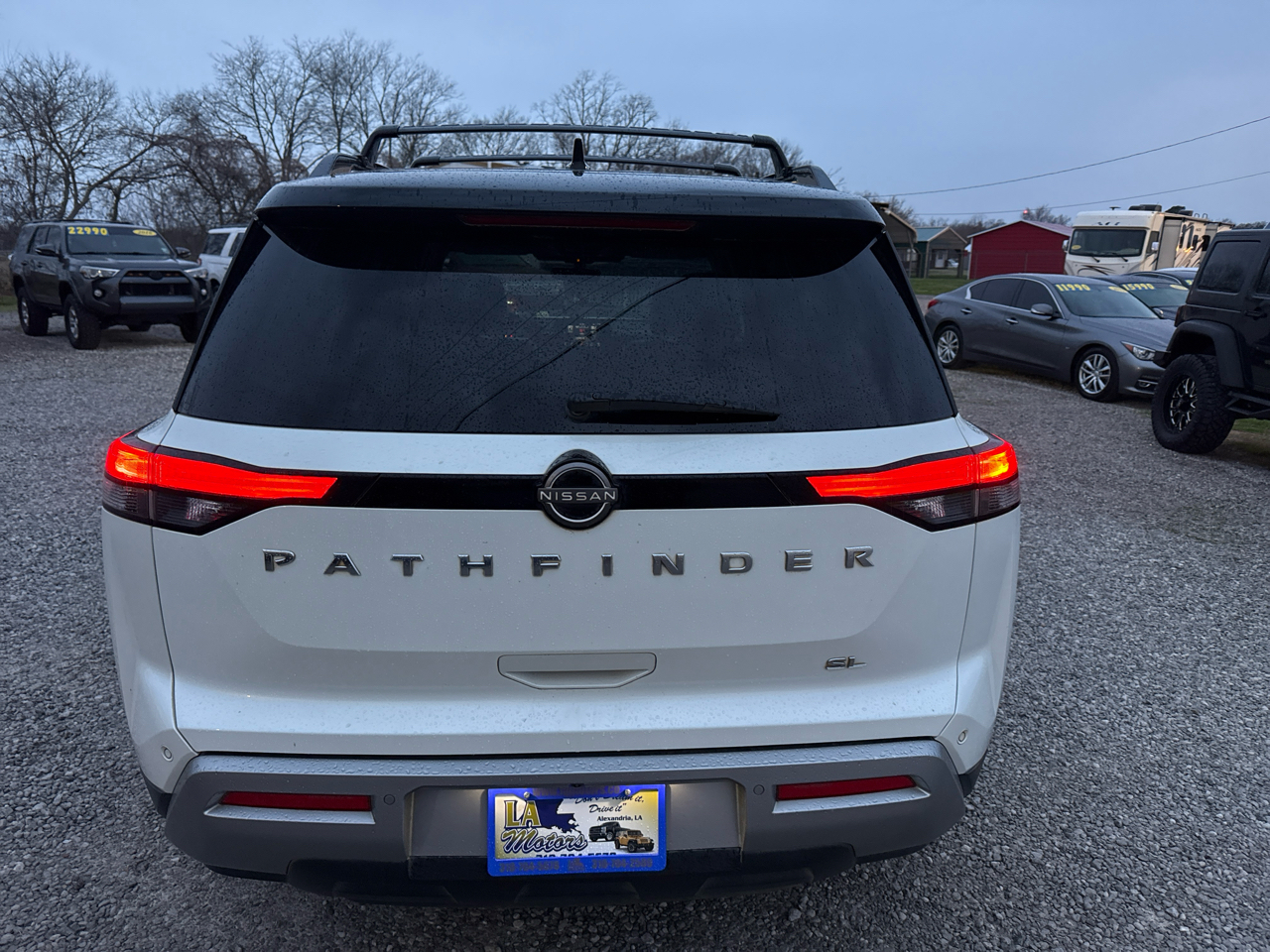 Nissan Pathfinder SL 2023