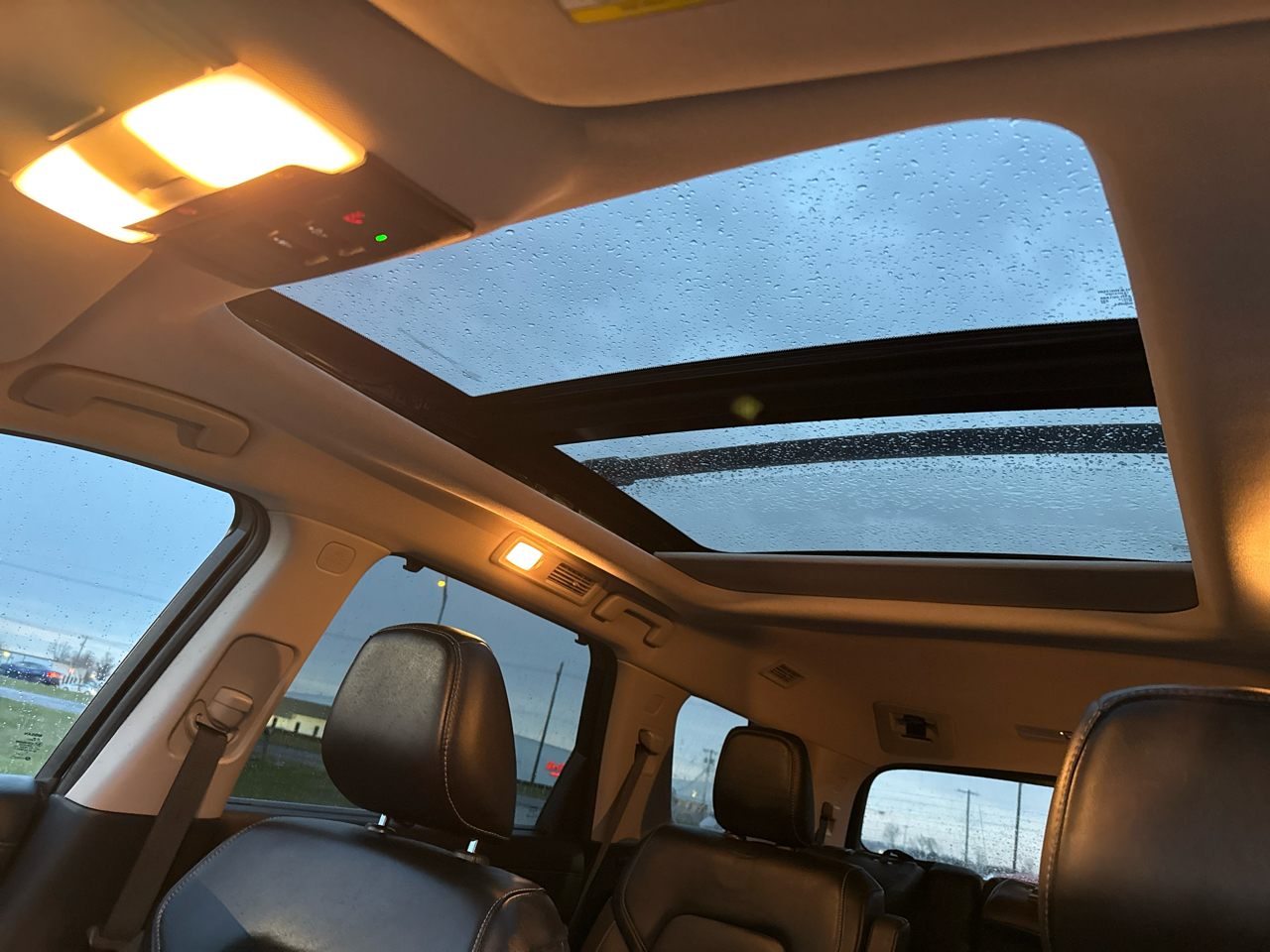 Nissan Pathfinder SL 2023